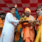 ৫,১০০ জন গীতা,২১ বার হনুমান চালিসা পাঠ এবং একটি যজ্ঞ।